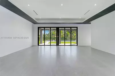 10398 SW 64th, Miami, FL 33173 - Photo 11