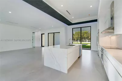 10398 SW 64th, Miami, FL 33173 - Photo 15