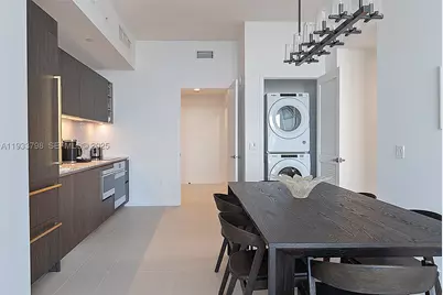 159 NE 6th #5015, Miami, FL 33132 - Photo 13