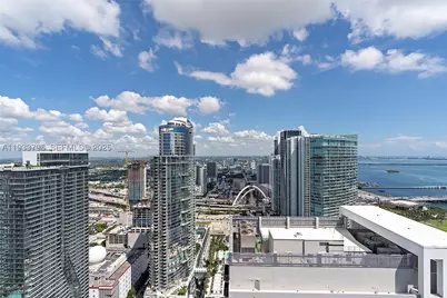 159 NE 6th #5015, Miami, FL 33132 - Photo 15