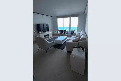 2301 Collins #1025, Miami Beach, FL 33139 - Photo 5