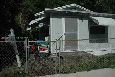 3537 Charles, Miami, FL 33133 - Photo 1
