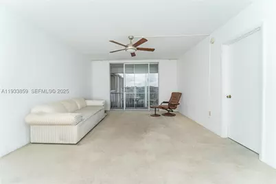 2855 Leonard #H607, Aventura, FL 33160 - Photo 7