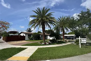 9300 SW 192nd, Cutler Bay, FL 33157 - Photo 3