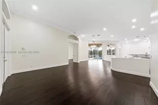 2893 Oakbrook, Weston, FL 33332 - Photo 9