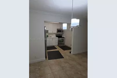 1811 Jefferson #501, Hollywood, FL 33020 - Photo 3