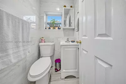 3640 SW 92nd, Miami, FL 33165 - Photo 13