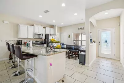 310 Villa Sorrento, Haines City, FL 33844 - Photo 11