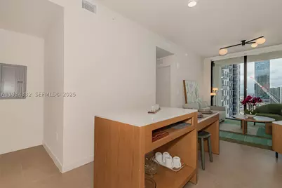 11 NE 6 #2709, Miami, FL 33132 - Photo 13