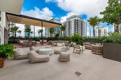11 NE 6 #2709, Miami, FL 33132 - Photo 39
