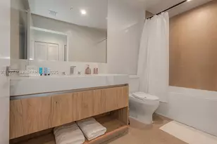 11 NE 6, Miami, FL 33132 - Photo 31