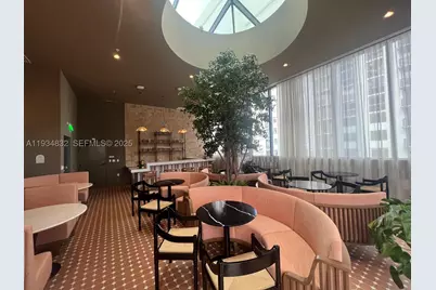 11 NE 6 #2709, Miami, FL 33132 - Photo 3