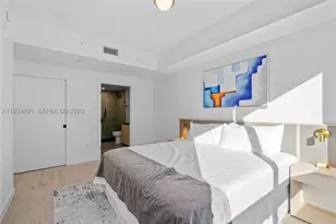 225 N Miami, Miami, FL 33132 - Photo 25