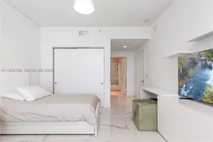 17301 Biscayne, North Miami Beach, FL 33160 - Photo 27