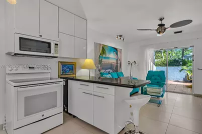 798 Crandon #16-C, Key Biscayne, FL 33149 - Photo 3