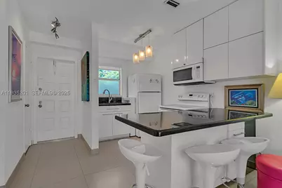 798 Crandon #16-C, Key Biscayne, FL 33149 - Photo 9