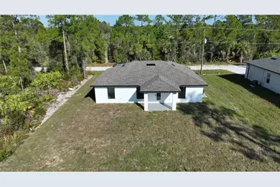 3417 57th St W, Other Fl City, FL 33971 - Photo 29