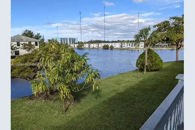 65 NE 202nd #Q27, Miami Gardens, FL 33179 - Photo 15