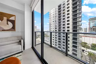 11 NE 6th, Miami, FL 33132 - Photo 15