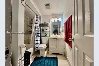 12890 NE 8th #102, North Miami, FL 33161 - Photo 3