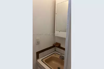 1911 SW 87th, Davie, FL 33324 - Photo 11