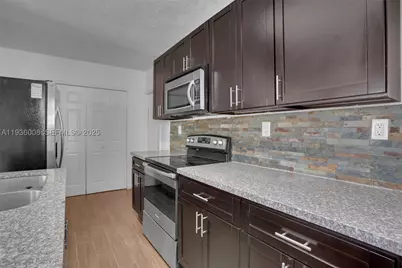 510 N 69th, Hollywood, FL 33024 - Photo 3