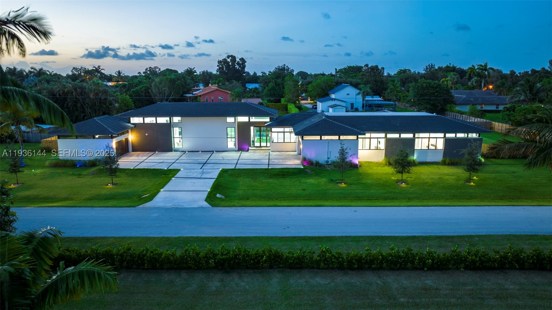 11911 NW 2nd main architectural view