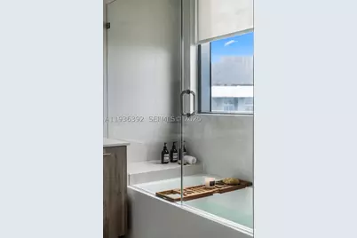 501 NE 31st #3409, Miami, FL 33137 - Photo 19