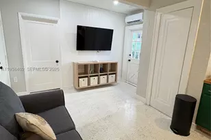 1901 SW Sw 9, Miami, FL 33130 - Photo 3