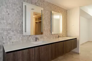 68 SE 6th, Miami, FL 33131 - Photo 23