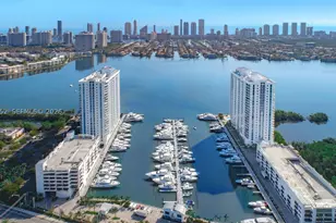 17301 Biscayne, North Miami Beach, FL 33160 - Photo 41