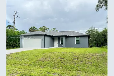 6018 Acorn, Labelle, FL 33935 - Photo 1