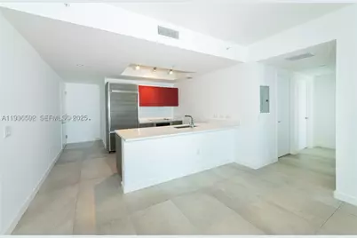 1100 S Miami #1707, Miami, FL 33130 - Photo 15