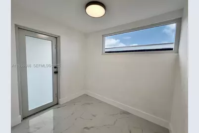 542 E 20th, Hialeah, FL 33013 - Photo 23