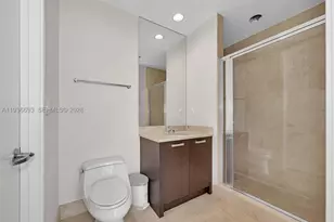 18101 Collins, Sunny Isles Beach, FL 33160 - Photo 9