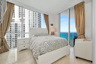 18101 Collins, Sunny Isles Beach, FL 33160 - Photo 17