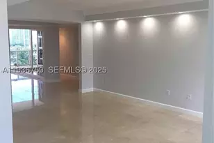 19333 Collins, Sunny Isles Beach, FL 33160 - Photo 17