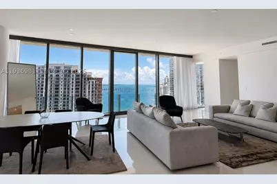 300 Biscayne Blvd #3201, Miami, FL 33130 - Photo 3