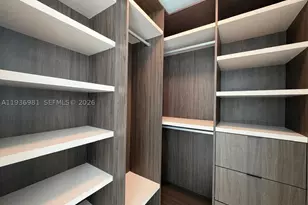 300 Biscayne Blvd, Miami, FL 33130 - Photo 21