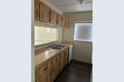 6031 Shakerwood #105, Tamarac, FL 33319 - Photo 3