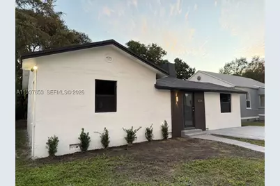 854 NW 76th, Miami, FL 33150 - Photo 3