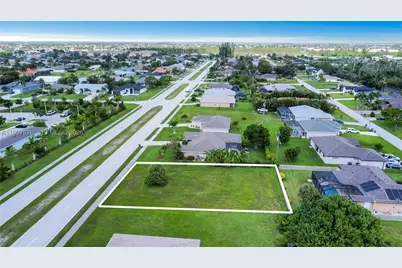 1821 Savona Pkwy W, Cape Coral, FL 33914 - Photo 3