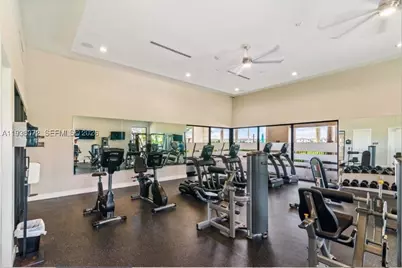 11431 W 32nd, Hialeah, FL 33018 - Photo 19