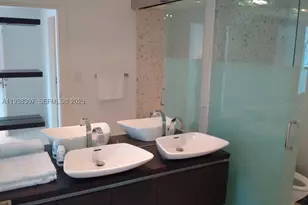 200 Biscayne Blvd, Miami, FL 33131 - Photo 7