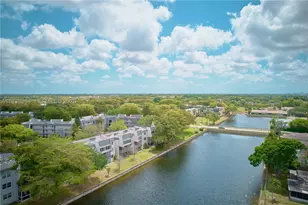 9150 Lime Bay, Tamarac, FL 33321 - Photo 13