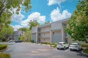 9150 Lime Bay, Tamarac, FL 33321 - Photo 11