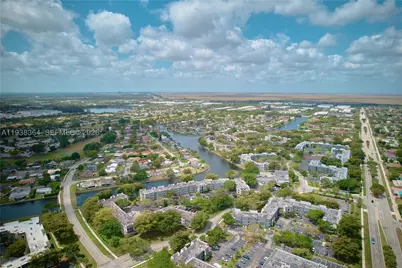 9150 Lime Bay #212, Tamarac, FL 33321 - Photo 9