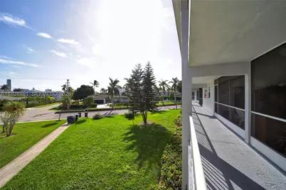 541 Blue Heron #205C, Hallandale Beach, FL 33009 - Photo 27