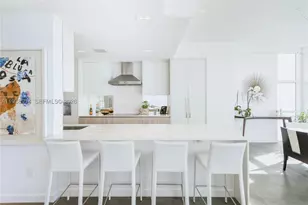 6103 Aqua, Miami Beach, FL 33141 - Photo 5