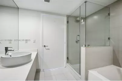 4250 Biscayne #1516, Miami, FL 33137 - Photo 21